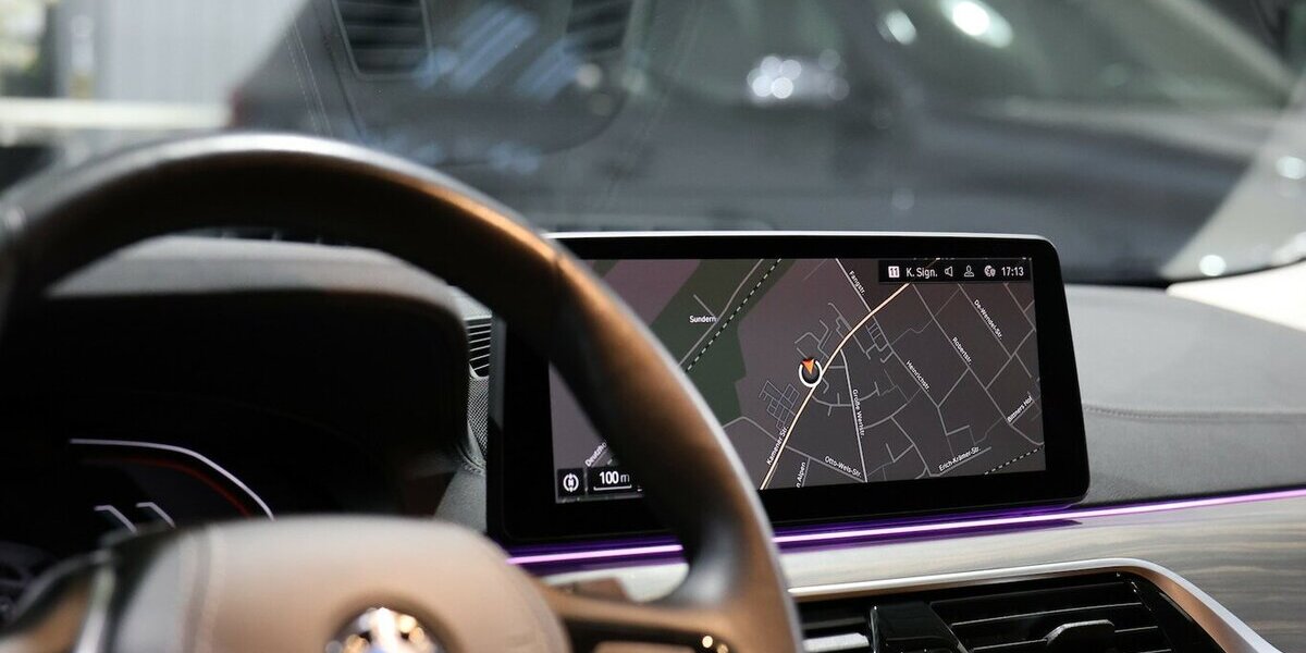 BMW 530i Touring INNOVATION LUXURY-LINE BUSINESS 45.000 km 38.995 &euro; Hamm 59077