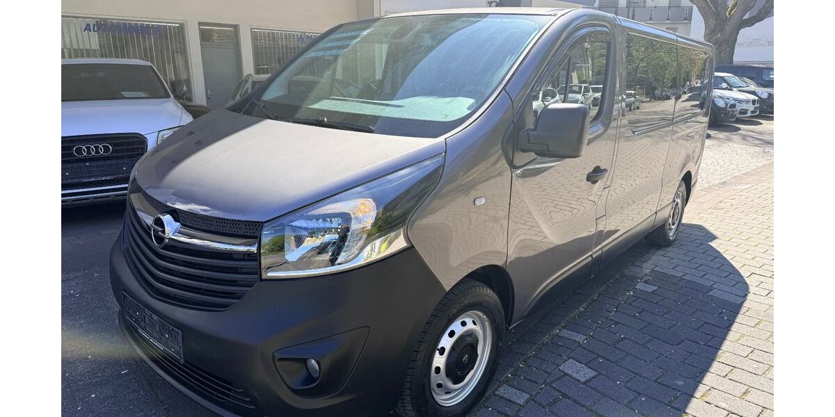 Opel Vivaro 208.900 km 11.950 &euro; Iserlohn 58638