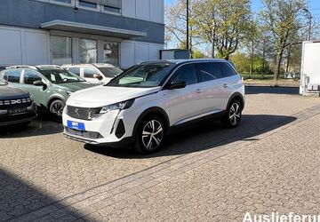 Peugeot 5008 71.800 km 24.490 &euro; Werl 59457