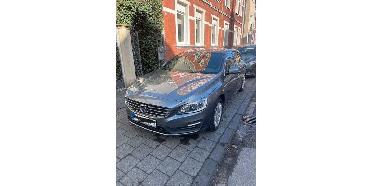 Volvo V60 166.000 km 9.990 &euro; Hamm 59063