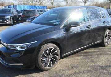 VW Golf MOVE 1.5 eTSI DSG PANORAMA ACC LED ALU APS SI 71.361 km 21.988 &euro; Bergkamen 59192