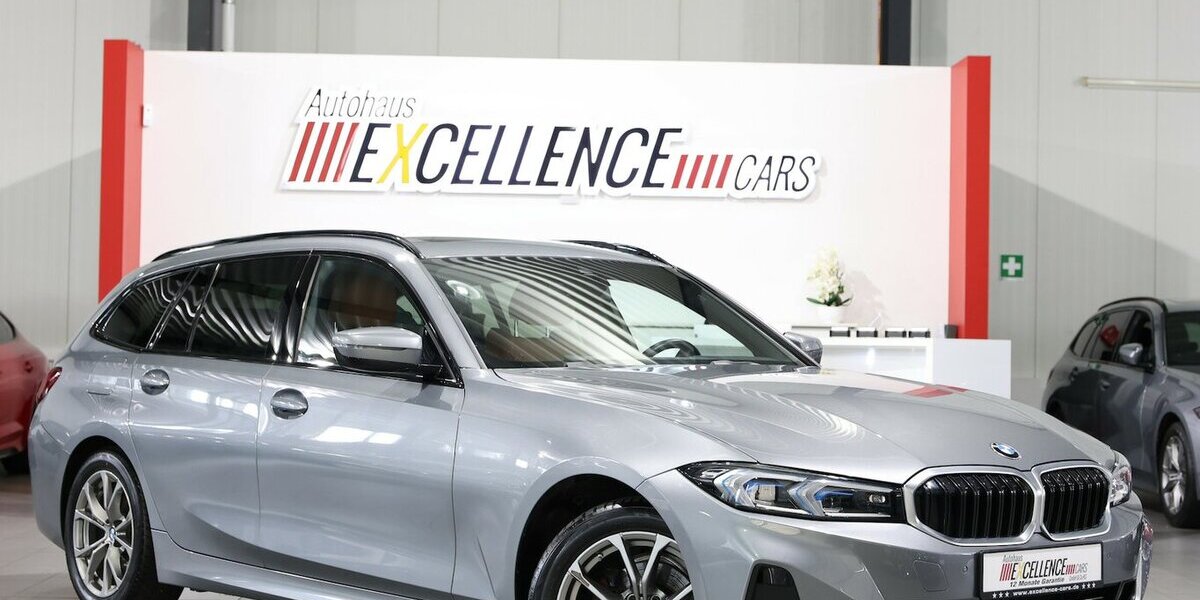 BMW 318d Touring SPORT SHADOW GREY&BROWN / PANORAMA 116.000 km 25.555 &euro; Hamm 59077