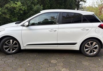 Hyundai i20 99.700 km 9.400 &euro; Witten 58454