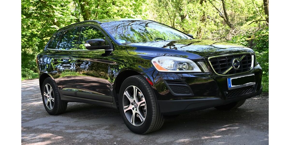 Volvo XC60 298.500 km 8.900 &euro; Castrop-Rauxel 44575