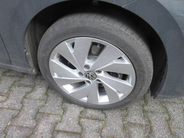 VW Golf Variant Style 2.0 TDI DSG NAVI AHK ACC LED AL 94.081 km 20.988 &euro; Bergkamen 59192