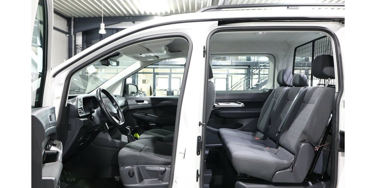 VW Caddy Maxi KOMBI 2.0 TDI 4M LIFE IQ ALLRAD OPTIK 95.000 km 28.777 &euro; Hamm 59077