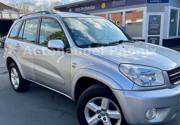 Toyota RAV 4 117.700 km 8.950 &euro; Ahlen 59229