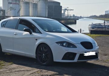 Seat Leon 90.500 km 10.500 &euro; Hamm 59067