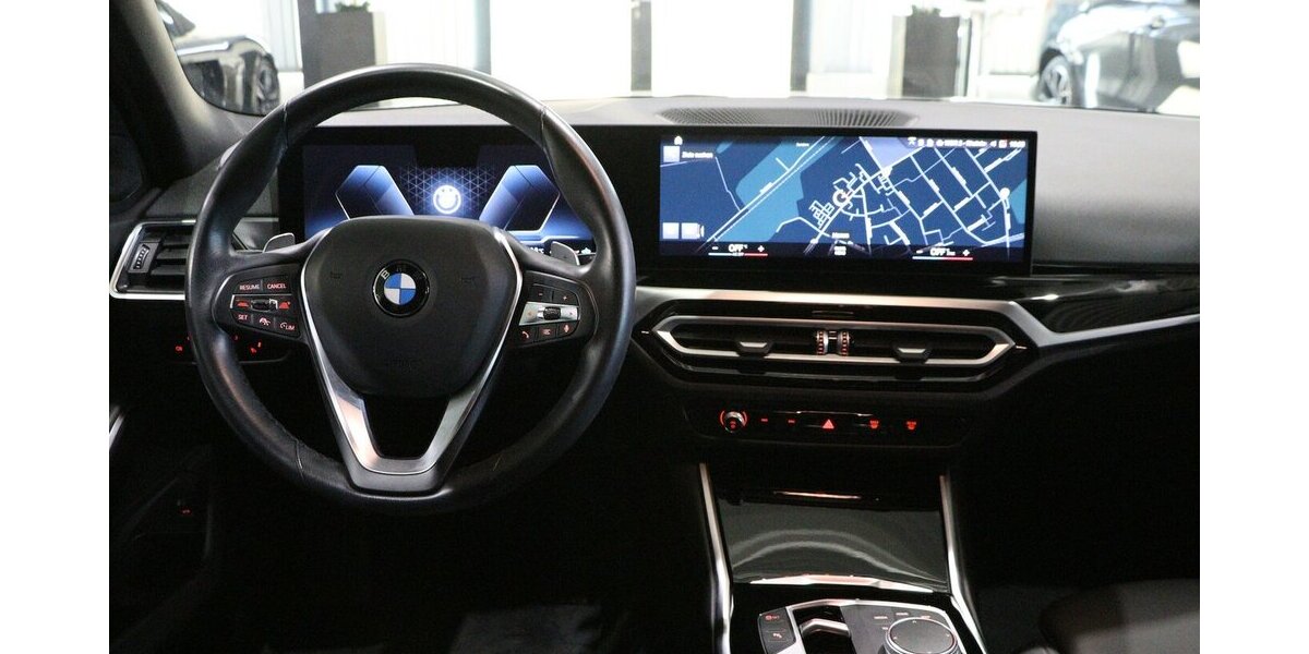 BMW 318d Touring SHADOW LEDER CURVED LED 3-ZONEN 40.000 km 30.444 &euro; Hamm 59077