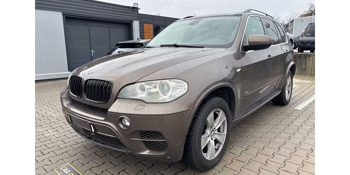 BMW X5 198.000 km 14.900 &euro; Dortmund 44145
