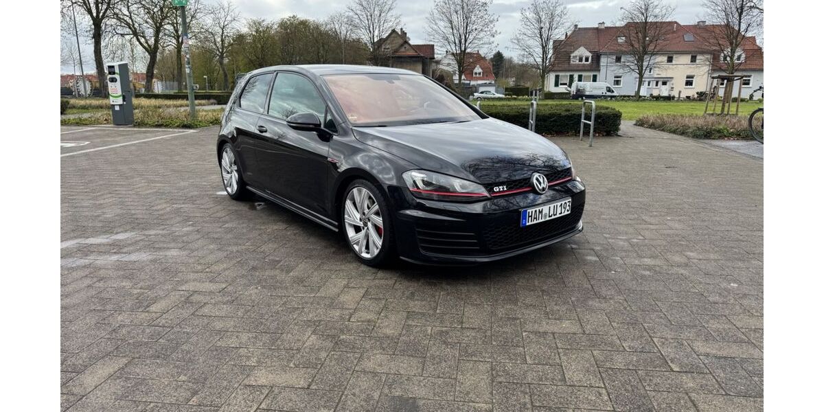 VW Golf 157.000 km 15.600 &euro; Hamm 59065