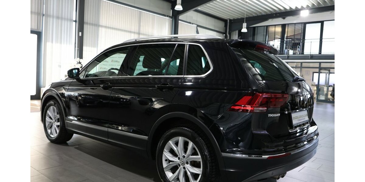 VW Tiguan 2.0 TDI HIGHLINE / LED, ACC+LANE, AHK 141.000 km 18.777 &euro; Hamm 59077