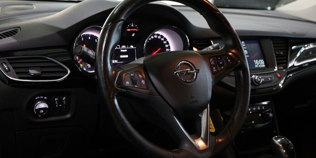 Opel Astra K ST 1.6 T ACTIVE 200-PS / APPLE+ANDROID 130.000 km 10.444 &euro; Hamm 59077