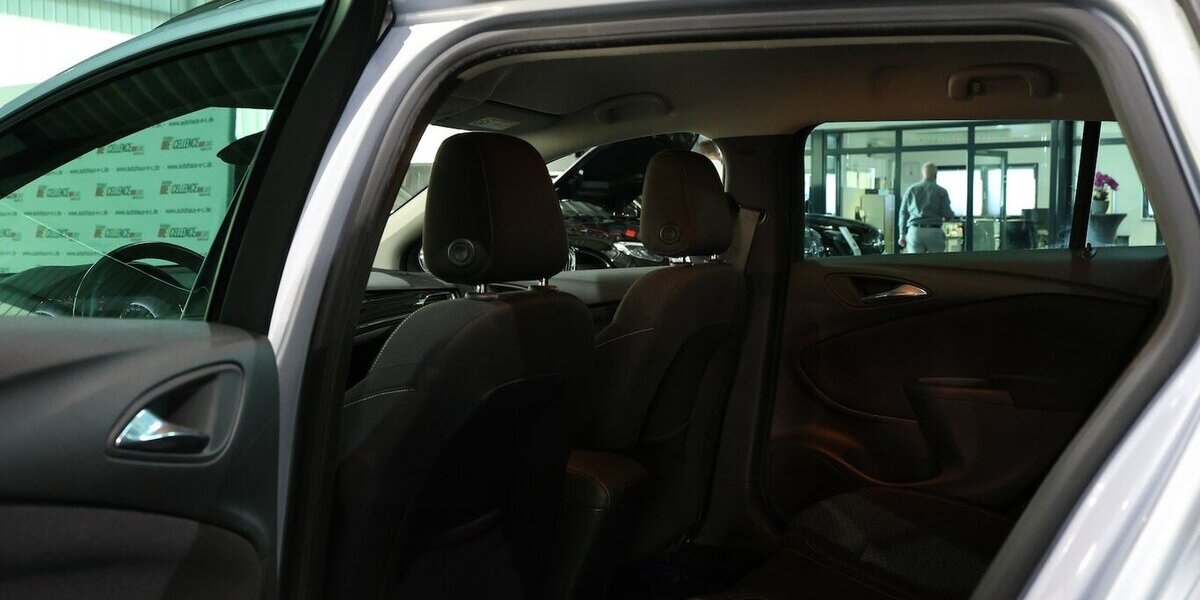 Opel Astra K ST 1.6 T ACTIVE 200-PS / APPLE+ANDROID 130.000 km 10.444 &euro; Hamm 59077