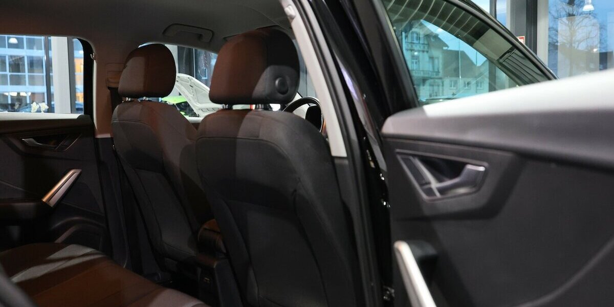 Audi Q2 1.4 TFSI SPORT / 1.HAND / ABN.AHK / PDC / SHZ 138.000 km 13.555 &euro; Hamm 59077