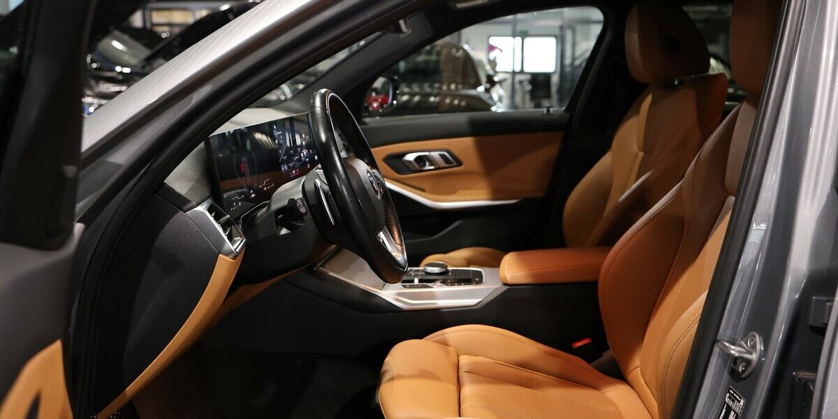 BMW 318d A Touring BUSINESS FACE-LIFT GREY & BROWN 109.000 km 25.833 &euro; Hamm 59077