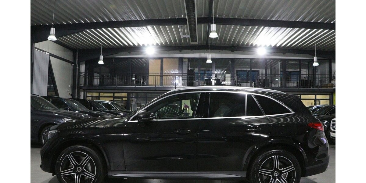 Mercedes-Benz GLC 300 de 4Matic AMG-LINE SPORT PANORAMA, LASER 90.000 km 51.777 &euro; Hamm 59077