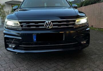 VW Tiguan 98.500 km 28.800 &euro; Iserlohn 58636