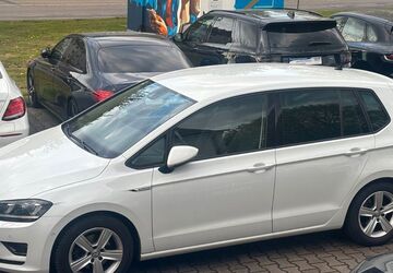 VW Golf Sportsvan 173.000 km 8.999 &euro; Dortmund 44265