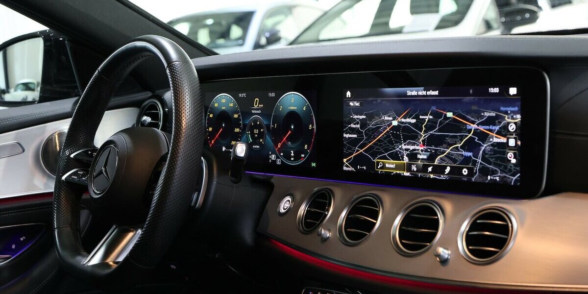 Mercedes-Benz E 200 d T BUSINESS AMG-LINE-SPORT WIDESCREEN,LED 38.000 km 40.991 &euro; Hamm 59077