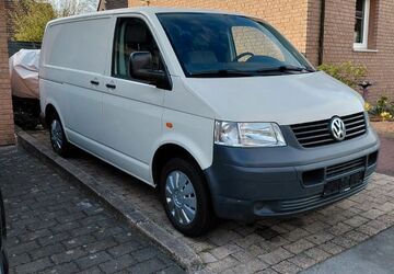 VW T5 Transporter 218.081 km 3.999 &euro; Menden 58706