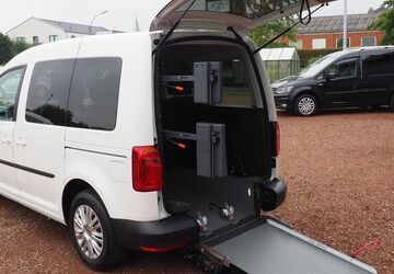 VW Caddy 41.893 km 28.890 &euro; Südkirchen 59394