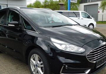 Ford S-Max 100.500 km 17.980 &euro; Selm 59379