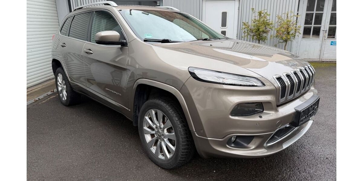 Jeep Cherokee 167.180 km 15.990 &euro; Iserlohn 58636