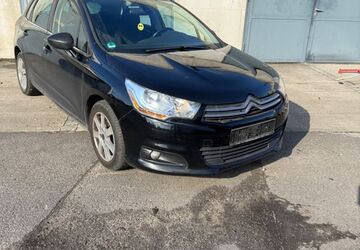 Citroen C4 229.249 km 2.790 &euro; Dortmund 44359