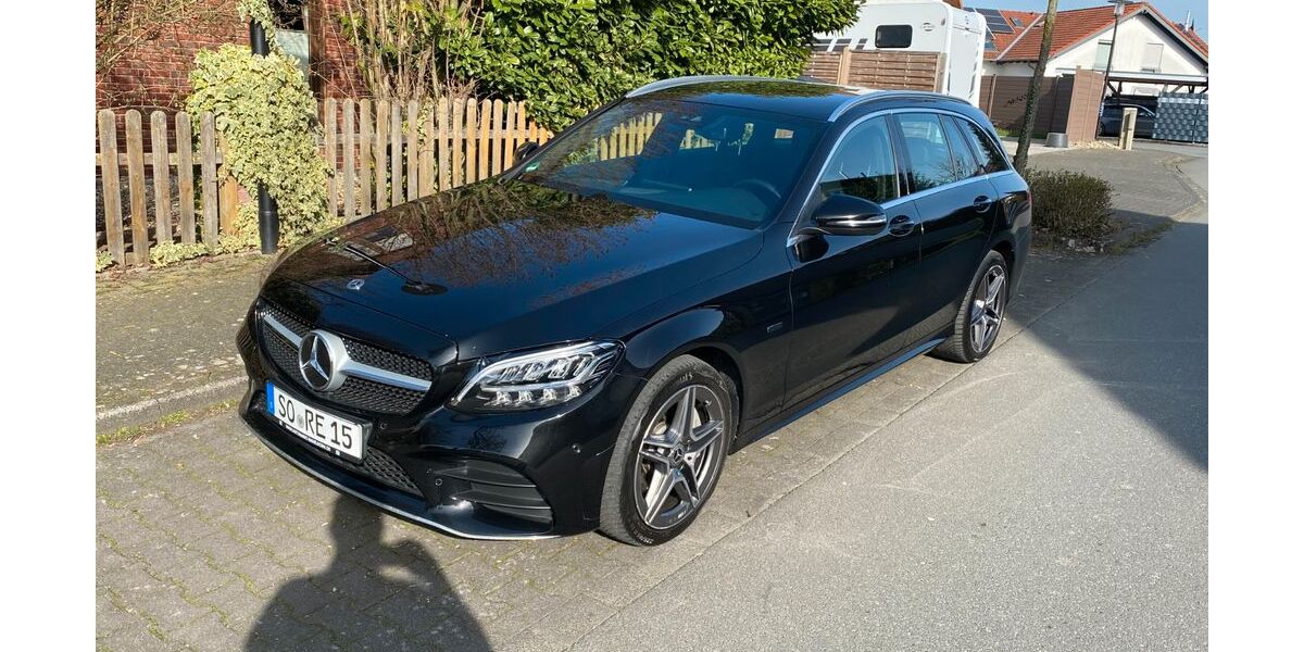 Mercedes-Benz C 300 87.400 km 24.399 &euro; Werl 59457