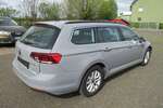VW Passat Variant Business 2.0 TDI DSG NAVI AHK KAMER 170.947 km 15.988 &euro; Bergkamen 59192