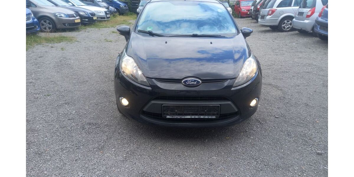 Ford Fiesta 136.100 km 3.800 &euro; Dortmund 44309