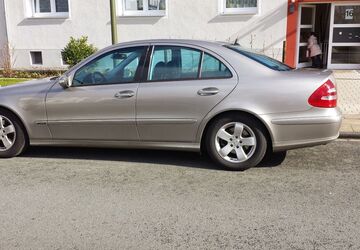 Mercedes-Benz E 220 213.000 km 5.990 &euro; Bergkamen 59192