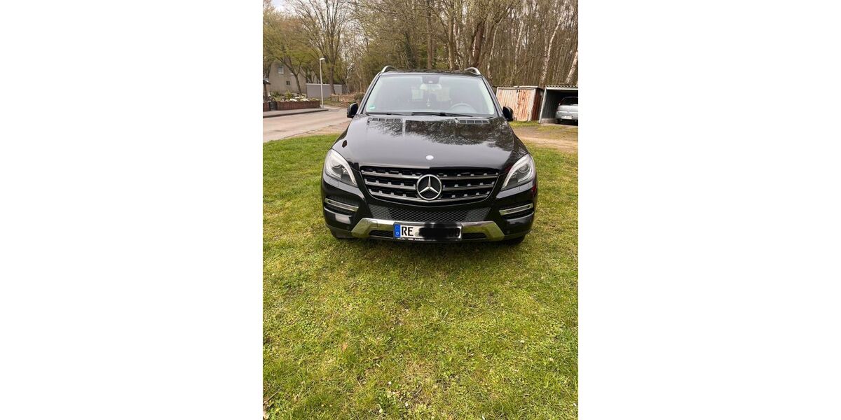 Mercedes-Benz ML 350 330.000 km 12.900 &euro; Datteln 45711