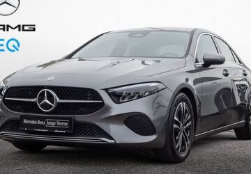 Mercedes-Benz A 200 9.008 km 32.460 &euro; Schwerte 58239