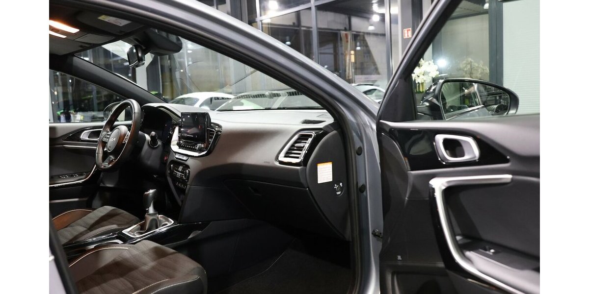 Kia cee´d 1.6 DCT GT-LINE SPORT LED, VIRTUAL-COCKPIT 66.000 km 19.777 &euro; Hamm 59077