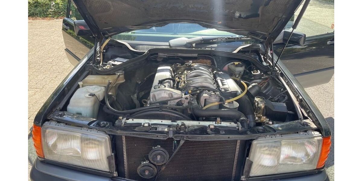 Mercedes-Benz 190 215.000 km 7.900 &euro; Iserlohn 58642