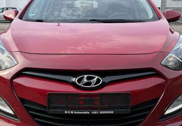 Hyundai i30 74.000 km 6.950 &euro; Hamm 59077