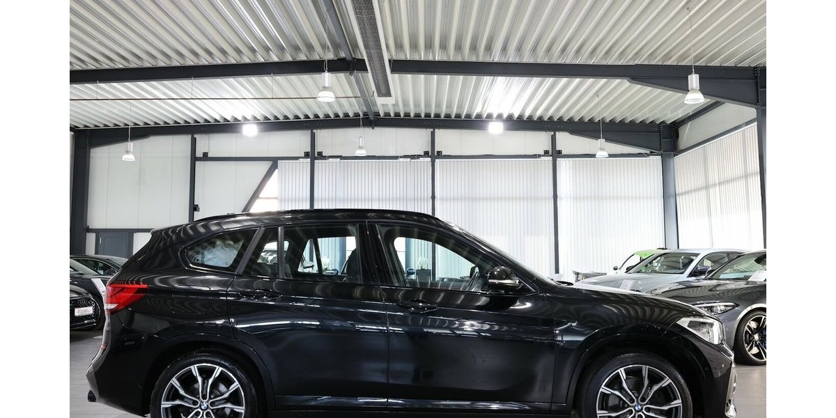 BMW X1 xDrive 20d M-SPORT SHADOW PANORAMA, LED 113.000 km 28.444 &euro; Hamm 59077
