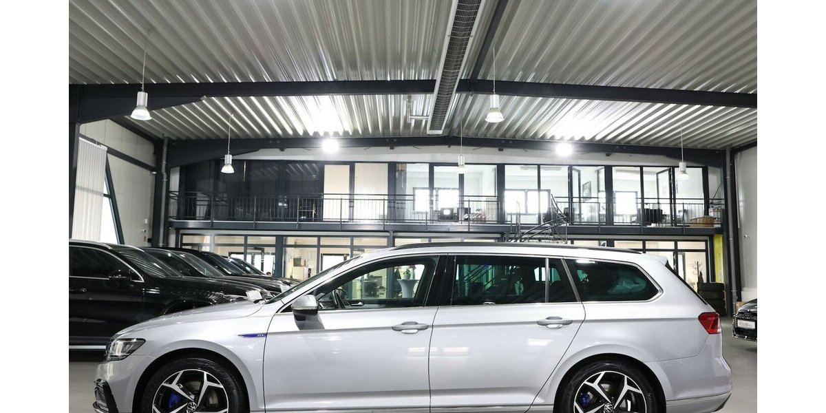 VW Passat Variant GTE DSG IQ BUSINESS R-LINE SPORT 86.000 km 23.991 &euro; Hamm 59077