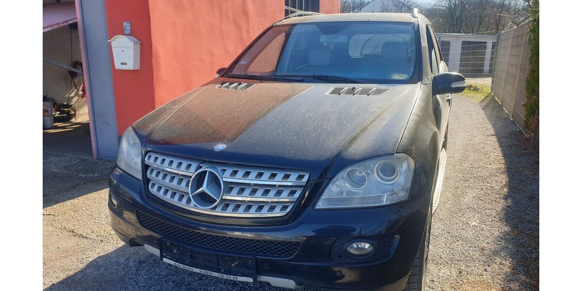 Mercedes-Benz ML 320 289.000 km 8.190 &euro; Dortmund 44328