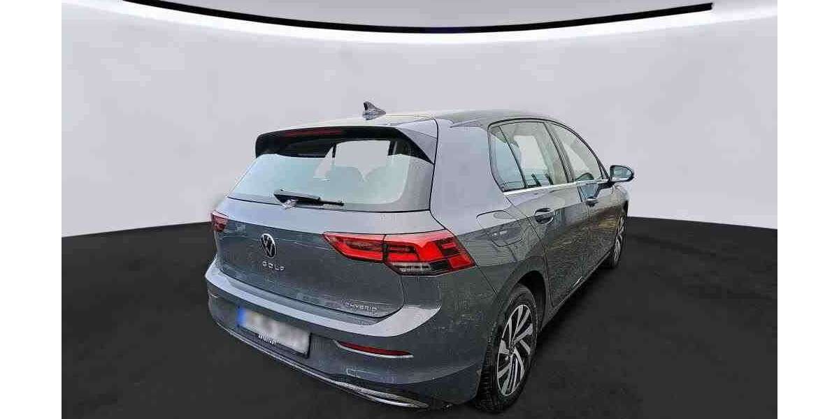 VW Golf Style 1.4 e-Hybrid DSG NAVI PANORAMA AHK KAME 76.860 km 22.900 &euro; Bergkamen 59192