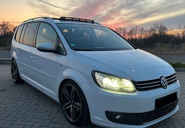 VW Touran 97.500 km 12.800 &euro; Olfen 59399