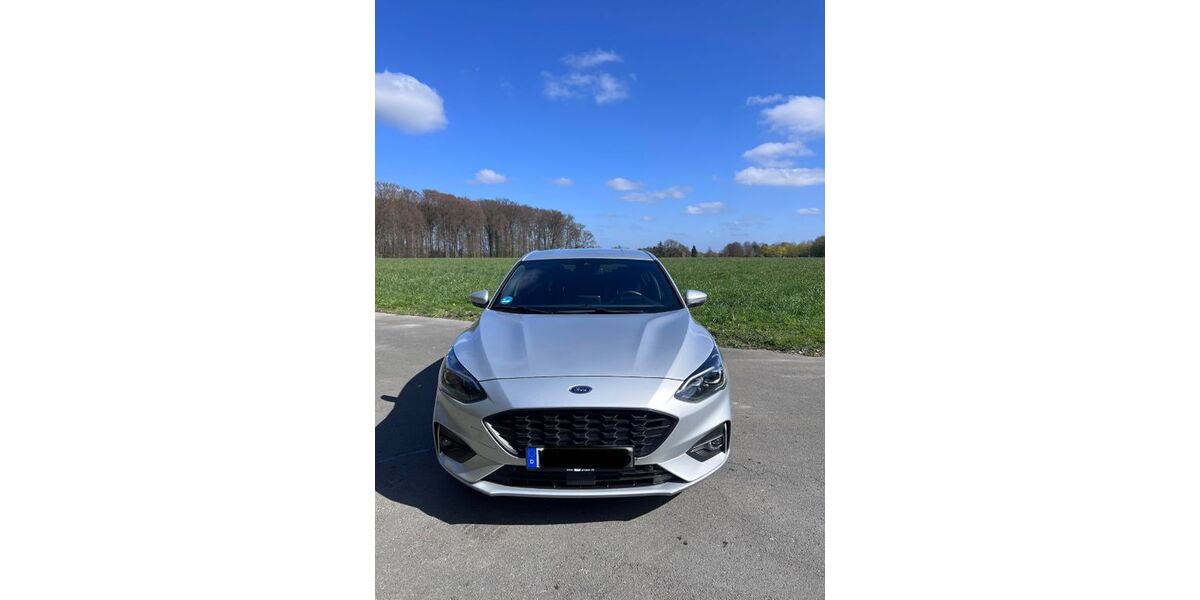 Ford Focus 76.000 km 12.800 &euro; Dortmund 44339