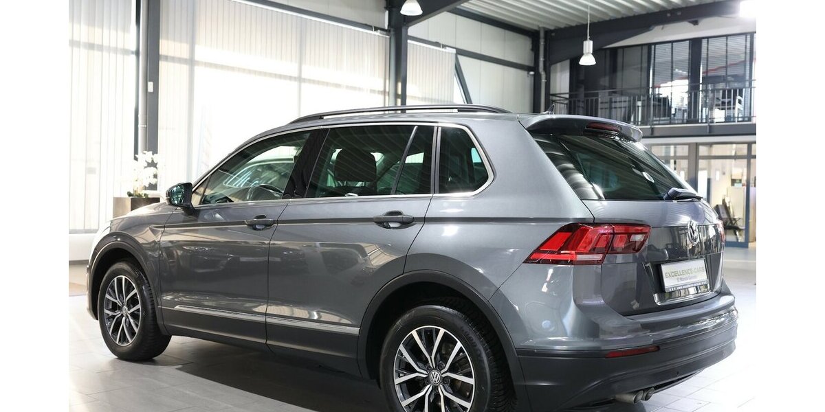 VW Tiguan 2.0 TDI Comfortline / LED, ACC+LANE, NAVI 125.000 km 19.555 &euro; Hamm 59077