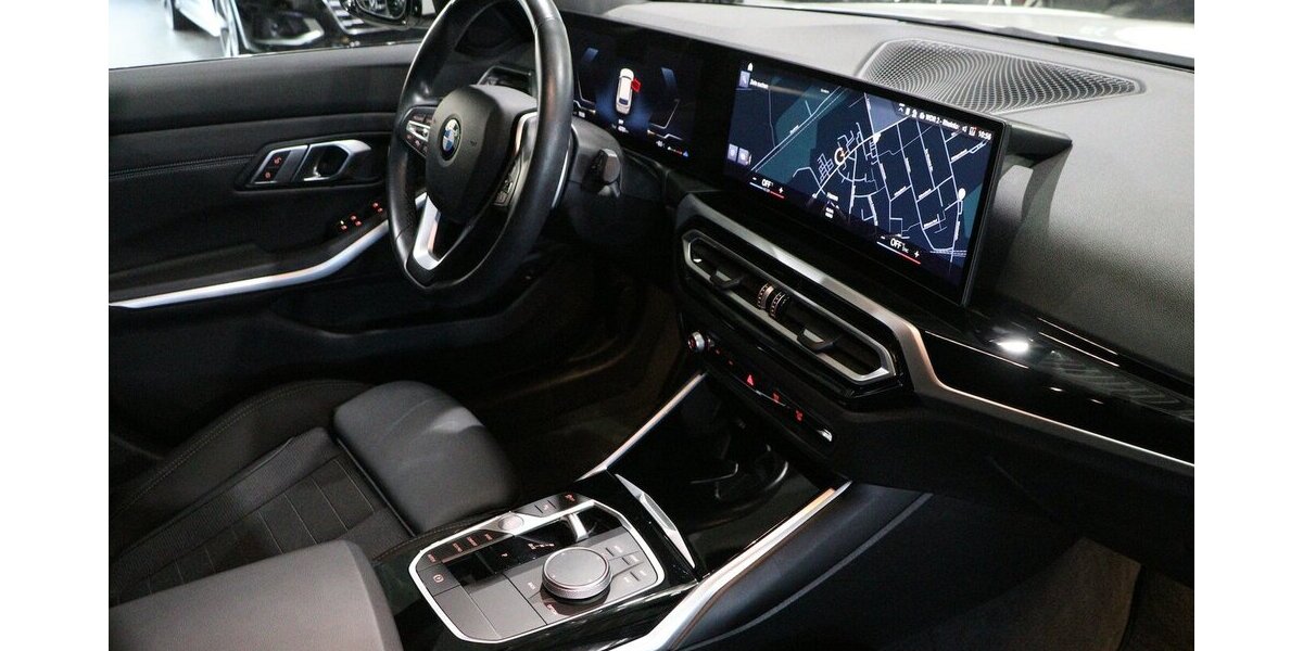 BMW 318d Touring SHADOW LEDER CURVED LED 3-ZONEN 40.000 km 30.444 &euro; Hamm 59077