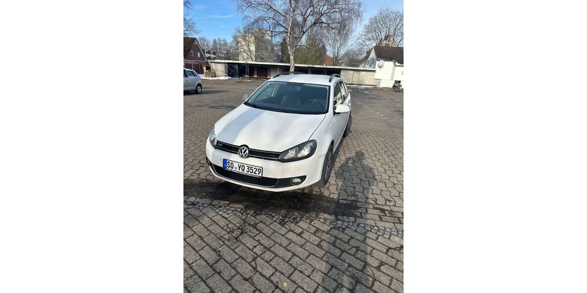 VW Golf 211.000 km 4.250 &euro; Werl 59457