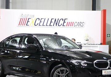 BMW 330e LIMOUSINE SHADOW CURVED+HEAD-UP, LED, H/K 46.000 km 30.444 &euro; Hamm 59077