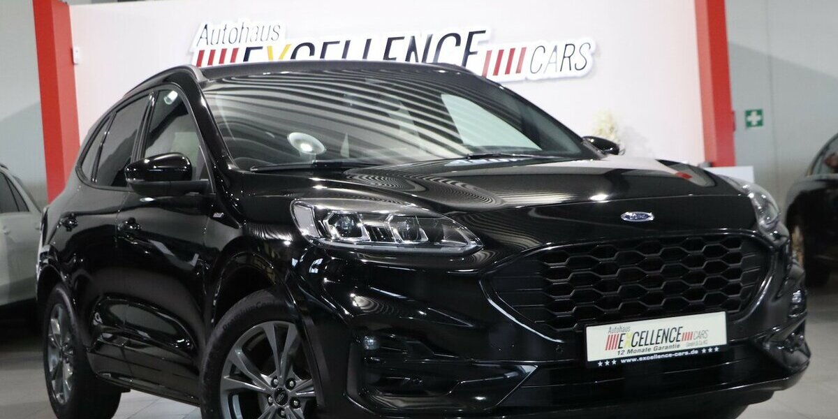 Ford Kuga 2.0 ECOBLUE STYLE ST-LINE SPORT BLACK / LED 125.000 km 16.888 &euro; Hamm 59077