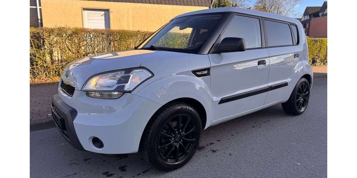 Kia Soul 205.000 km 3.890 &euro; Hamm 59077
